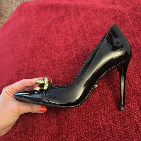 EUC! Michael Kors Scarlett Pumps - Picture 7 of 13